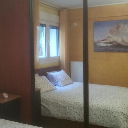 Quiet Apartment In Plaka 아테네 외부 사진